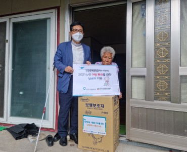 사례관리 어르신을 대상으로 실버카 전달이 있었습니다 이미지